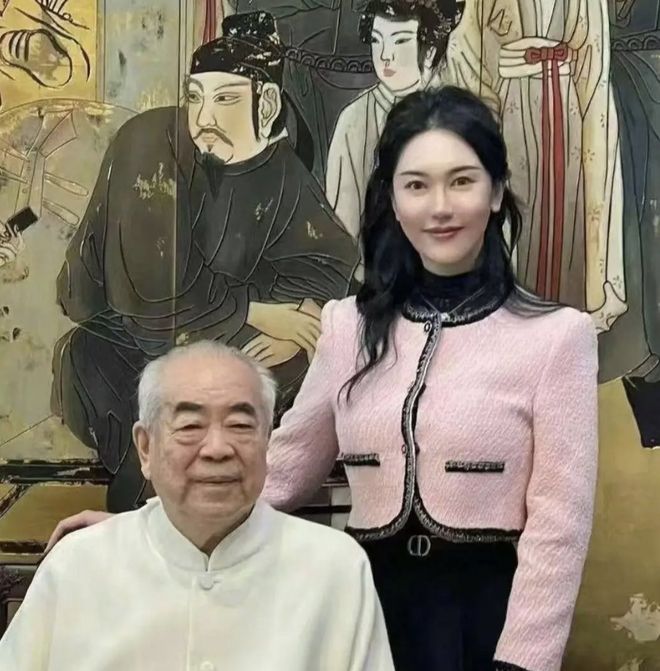 网曝继子与娇妻同伙直播甩卖亲签版画开元棋牌范曾被娇妻卷走20亿后续！(图7)