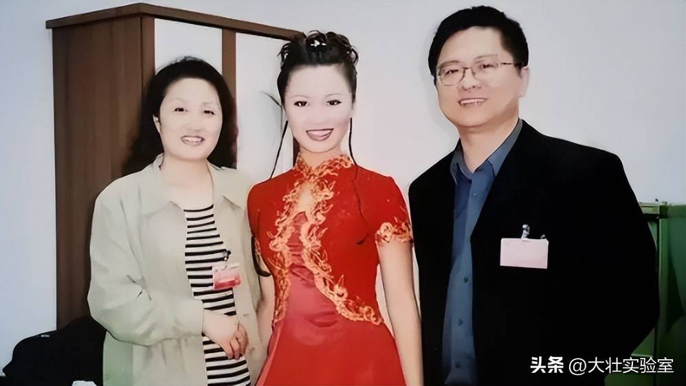 留下最后一张照片躺在病床上面容憔悴开元ky棋牌2015年姚贝娜病逝前(图11)